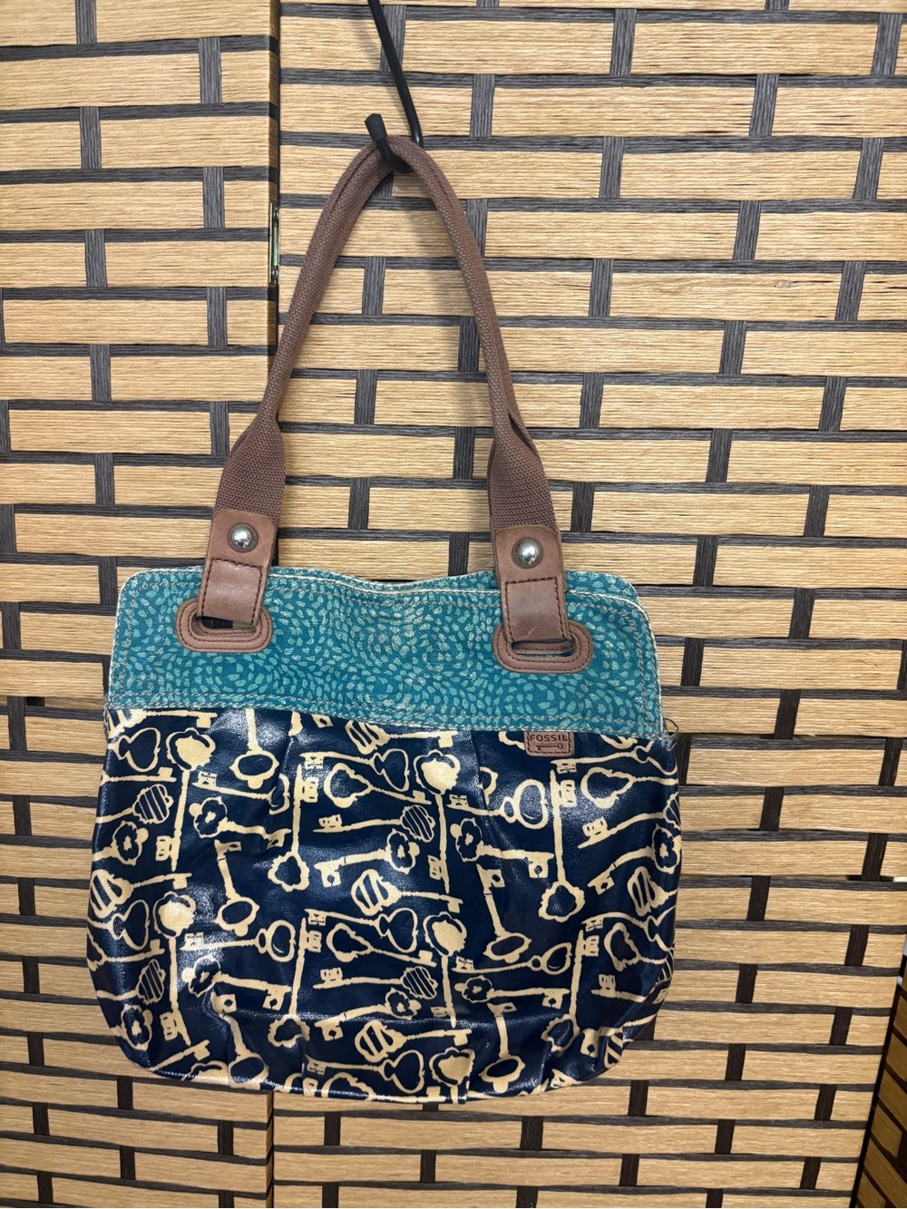Fossil key per blue handbag